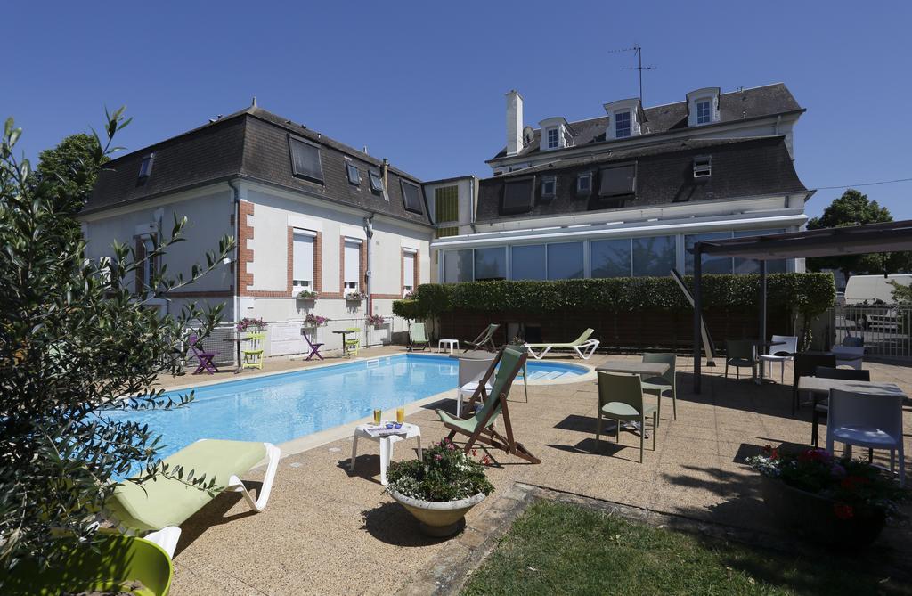 Hotel Les Tilleuls, Bourges Exteriör bild