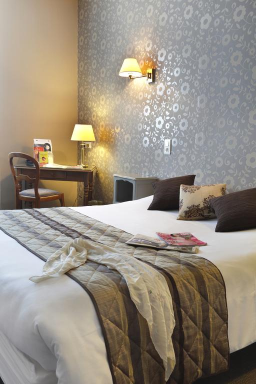 Hotel Les Tilleuls, Bourges Exteriör bild