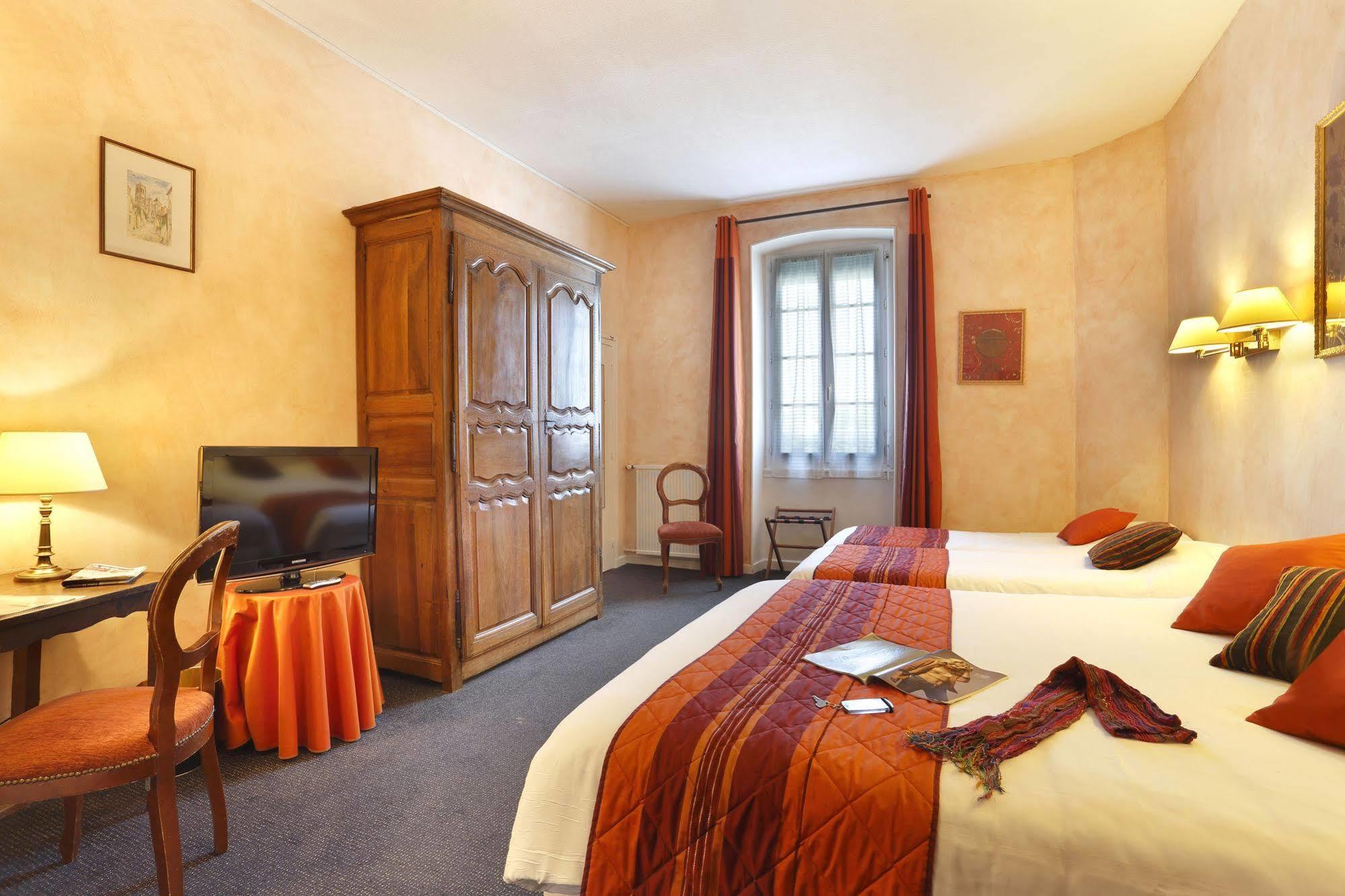 Hotel Les Tilleuls, Bourges Exteriör bild