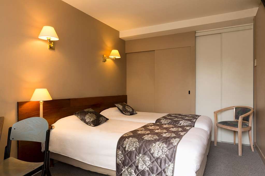 Hotel Les Tilleuls, Bourges Rum bild